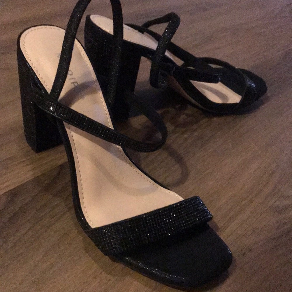 Beautiful black sparkly heels